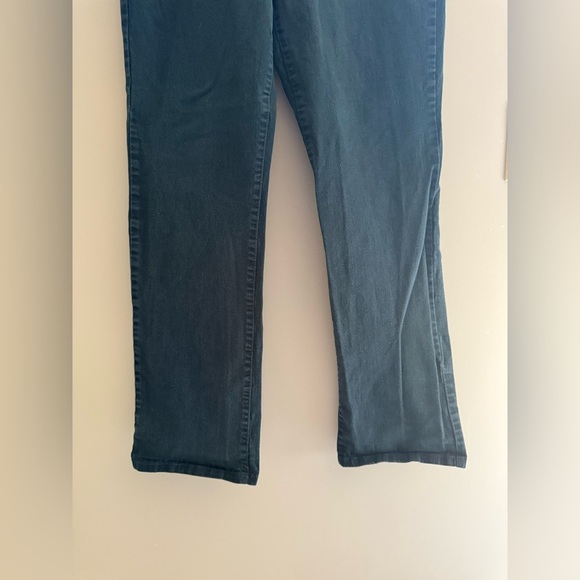 Bandolino Womens Jeans SZ 12 Blue Denim Samantha Style Midrise Straight Pocket - Picture 3 of 10